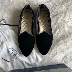 Birdies “the Heron” in black velvet